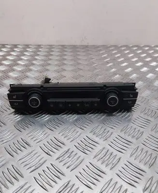 BMW X6 E71 Climate control unit 9165683 20364701 900252420007