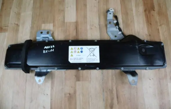 Mazda CX-5 II Voltage converter inverter VC8567ZB3