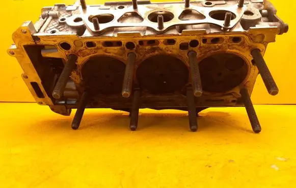 Audi A7 S7 4G Engine head 059109122T