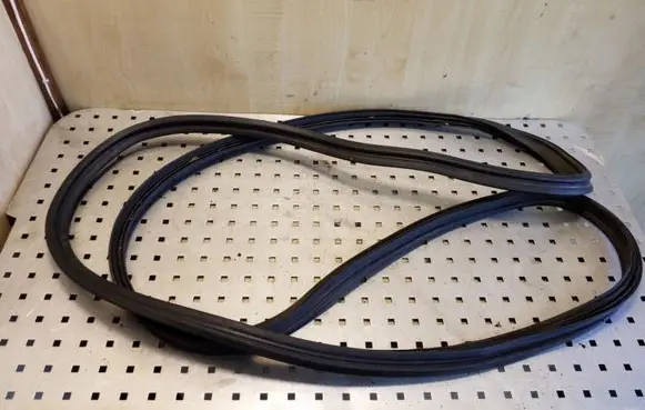 Mitsubishi Outlander Trunk rubber seal (body) 