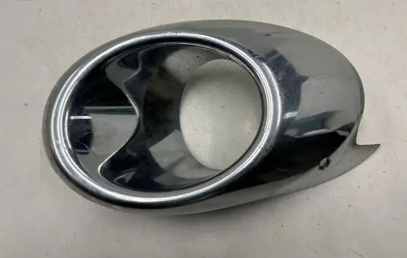 Under headlight/headlamp trim