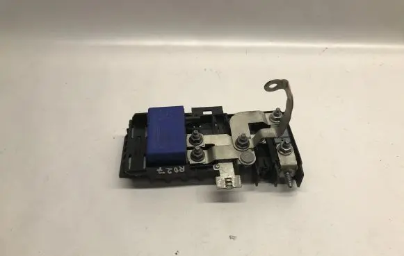 Mercedes-Benz CLA C117 X117 W117 Fuse box set A2465400950