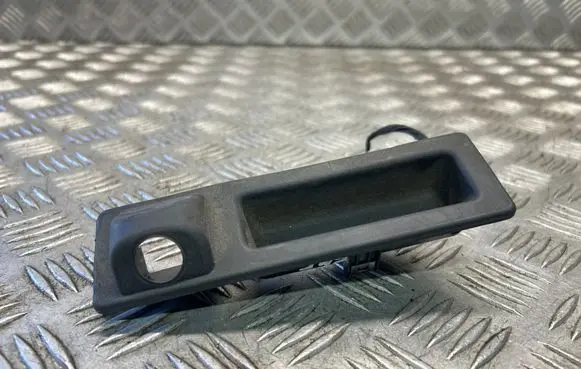 BMW 2 F45 Tailgate/trunk/boot exterior handle 7345700
