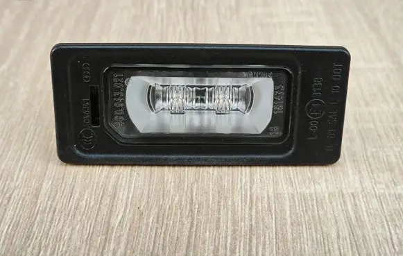 Audi A6 S6 C7 4G Number plate light 4G0943021