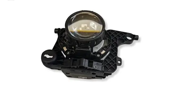 Volkswagen Golf VII Headlight part 02C2537736 16254313 01A4490172