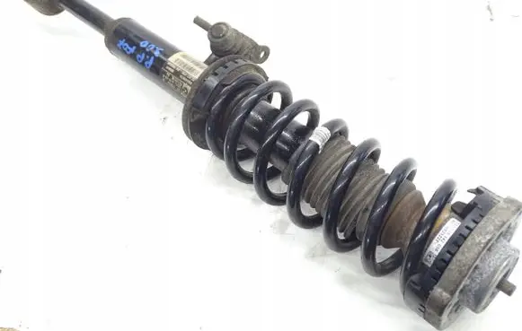 BMW 5 GT F07 Front shock absorber with coil spring 6795446 153651466076795446