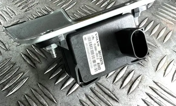 Volvo XC70 ESP acceleration yaw rate sensor 30773379