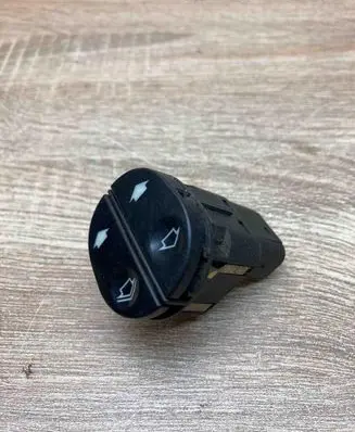Ford Fiesta Electric window control switch 6S6T14529AA 03153500