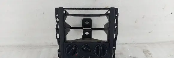 Volkswagen Golf IV Radio/GPS head unit trim 1J1858071 1J1858069F