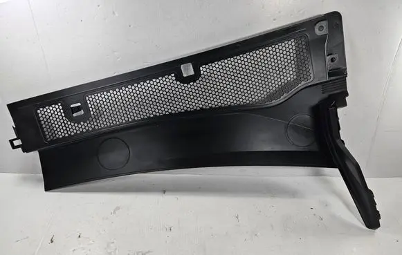Peugeot 2008 II Wiper trim 9830472380