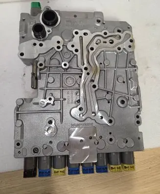 BMW 5 G30 G31 G38 Transmission gearbox valve body 1102427144 1568015 1102427143