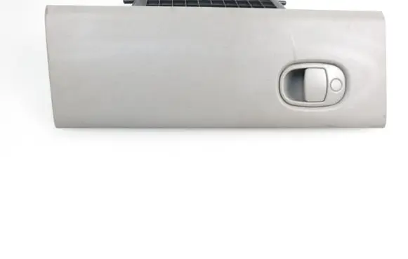 Chevrolet Equinox Glove box