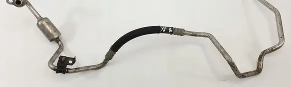 Jaguar XF X250 Air conditioning (A/C) pipe/hose
