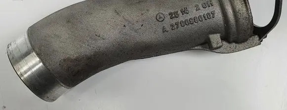 Mercedes-Benz S W222 Turbo air intake inlet pipe/hose A2790980107
