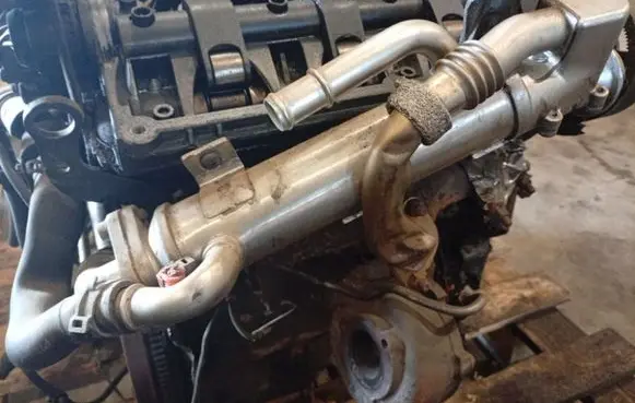 Audi A6 S6 C6 4F EGR valve cooler