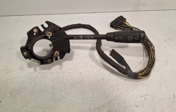 Mercedes-Benz 190 W201 Wiper control stalk 2015450224