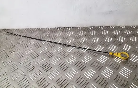 Ford Focus Oil level dip stick 