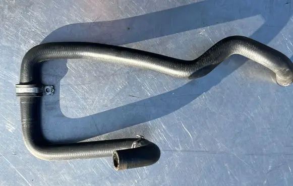 Mercedes-Benz Sprinter W906 Engine coolant pipe/hose A9063327423