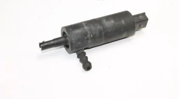 Mercedes-Benz A W176 Windscreen/windshield washer pump