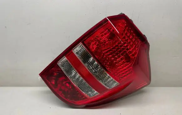 KIA Ceed Rear/tail lights 924021H300