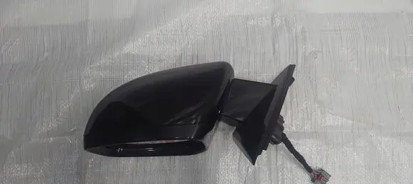 Jaguar E-Pace Front door electric wing mirror