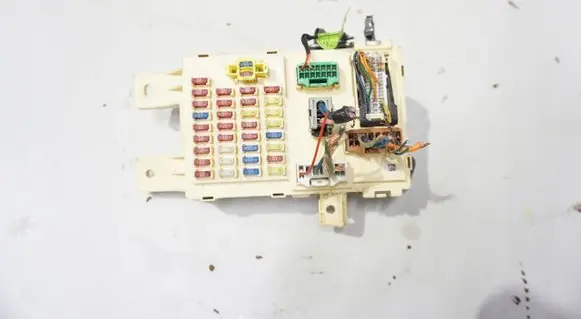 Hyundai H-1, Starex, Satellite Fuse box set PUSZKA