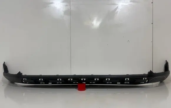 Volvo XC40 Front bumper lip 32136097