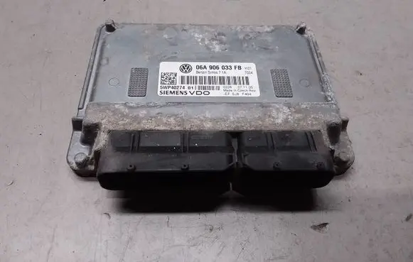 Skoda Octavia Mk2 (1Z) Engine control unit/module 06A906033FB 5WP4027401