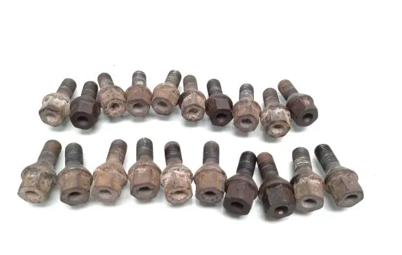 Opel Zafira B Nuts/bolts 