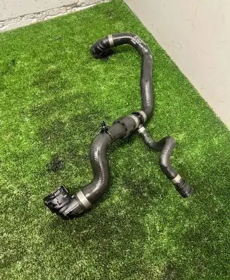 Mercedes-Benz EQA Engine coolant pipe/hose A2435001100 010922 L625416