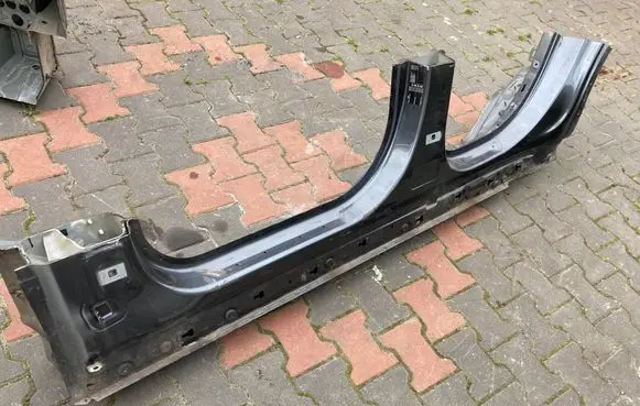BMW X1 F48 F49 Sill 