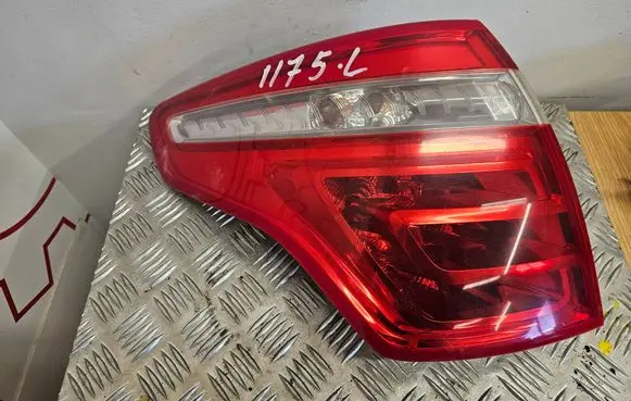 Citroen C4 I Picasso Rear/tail lights 9653547580