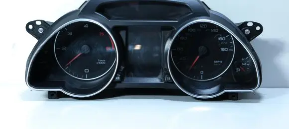 Audi A5 8T 8F Speedometer (instrument cluster) 8T0920981B