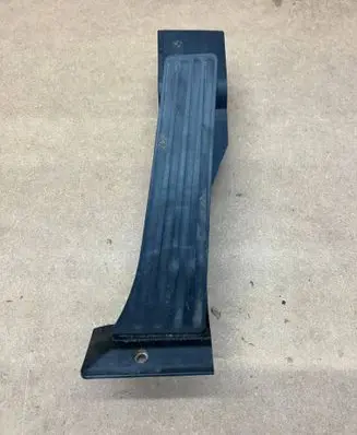 BMW 5 E60 E61 Accelerator throttle pedal 6772645 040507 25916010