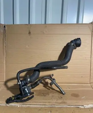 Thermostat/thermostat housing