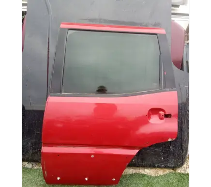 Nissan Terrano Rear door