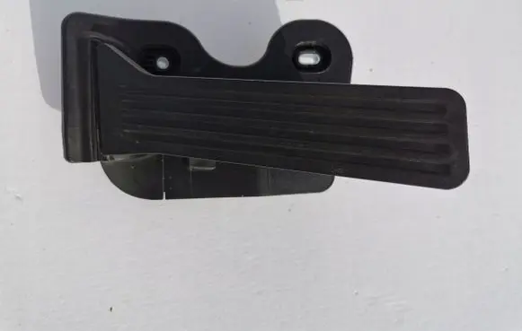 Mazda CX-5 Accelerator throttle pedal