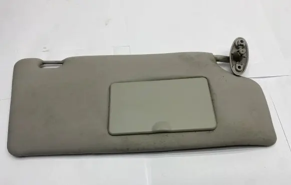 Ford Focus Sun visor