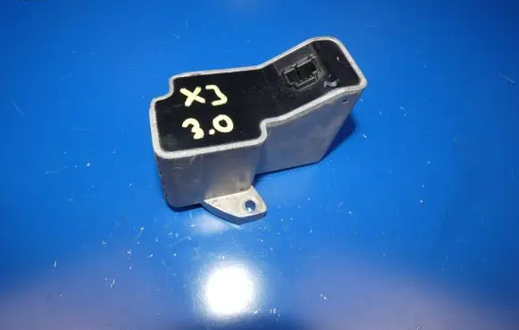 Jaguar XJ X351 Steering wheel lock 8W833K772BA 0074772 1960140
