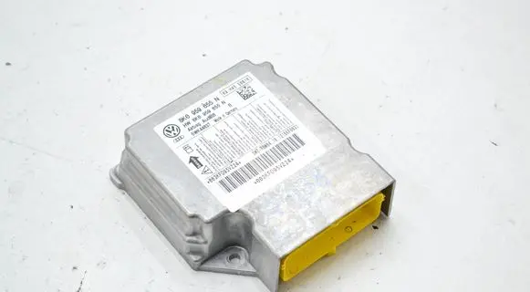 Audi A4 S4 B8 8K Airbag control unit/module 8K0959655N 5WK44637
