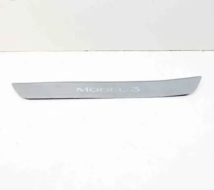 Tesla Model 3 Front sill trim cover 109084400C