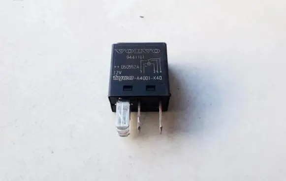 Volvo V50 Other relay 9441161 05052A