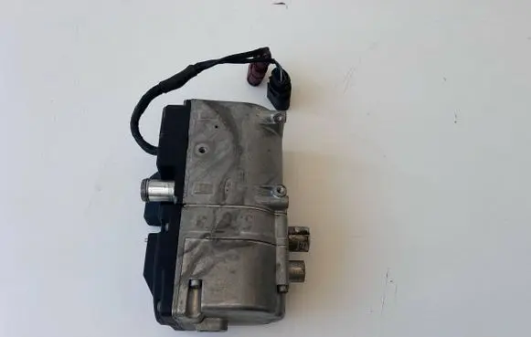 Porsche Cayenne (9Y0 9Y3) Auxiliary pre-heater (Webasto) 7P0815008A