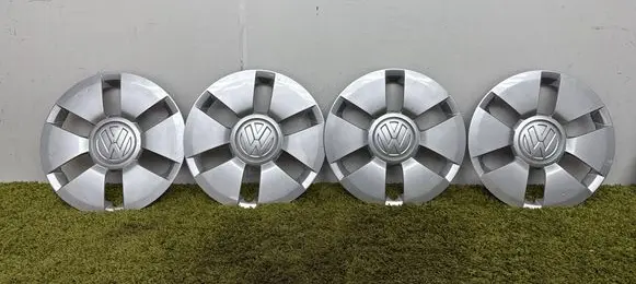 Volkswagen Up R14 wheel hub/cap/trim 1s0601147