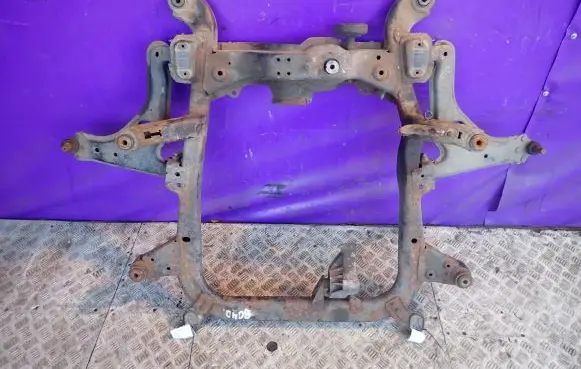 Opel Astra H Front subframe