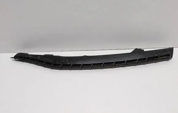 Audi A6 S6 C8 4K Front bumper splitter molding 4K8807883