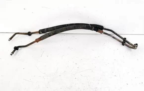 Gearbox oil cooler pipe/hose