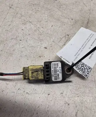 Hyundai Sonata Airbag deployment crash/impact sensor 959200A100