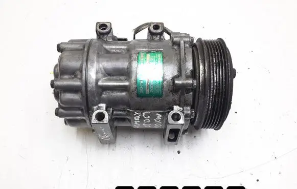 Ford Focus Air conditioning (A/C) compressor (pump) 3m5h19d629hb