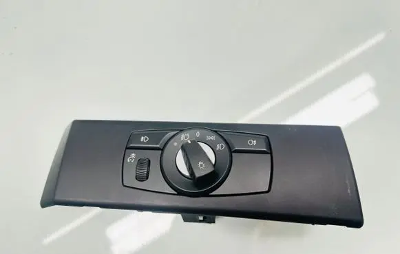 BMW 5 E60 E61 Light switch 6988565 33295201 0070810279531